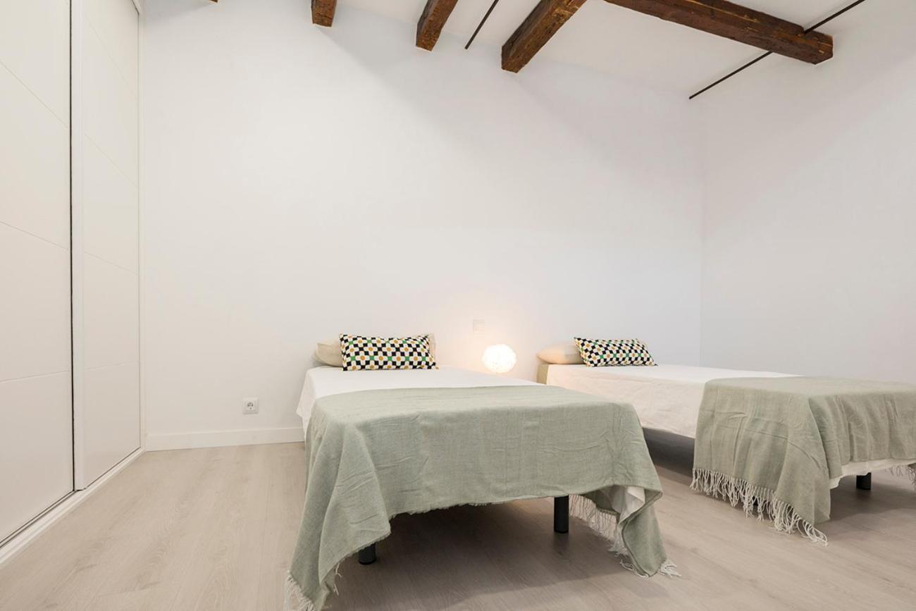 Exclusivo Atico Con Terraza En Plaza Mayor Madrid Esterno foto